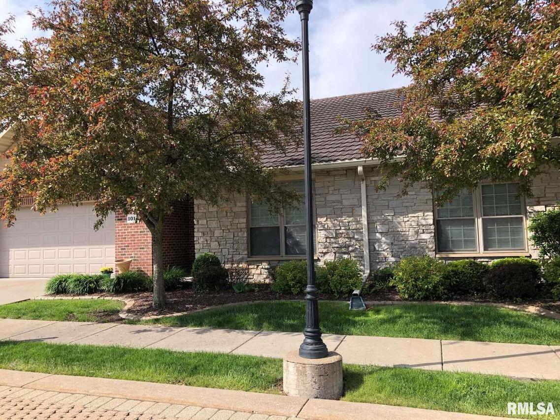 1017 2nd Street Ct., Moline, IL 61265