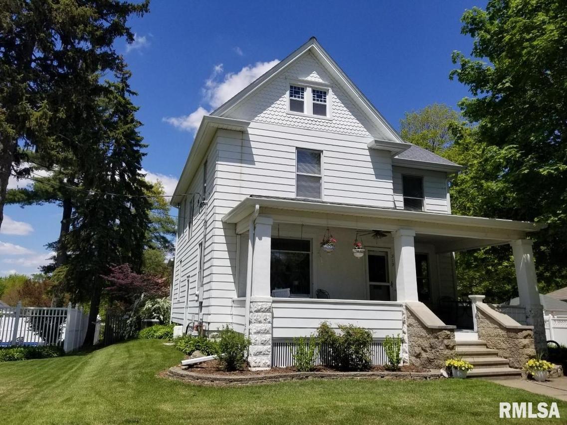 319 W 1st St., Geneseo, IL 61254