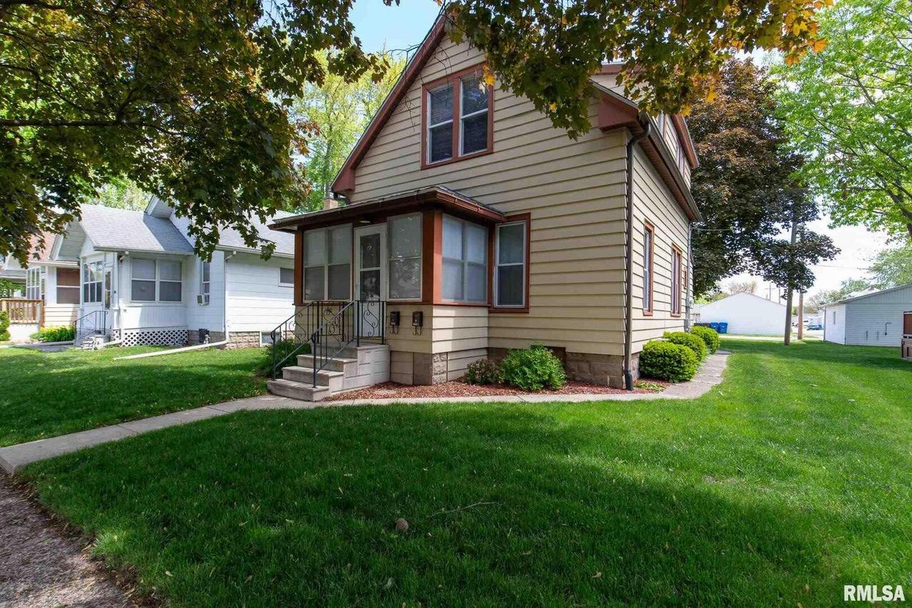 1842 4th St., Moline, IL 61265