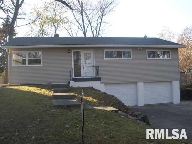 3621 8th Street Ct., East Moline, IL 61244