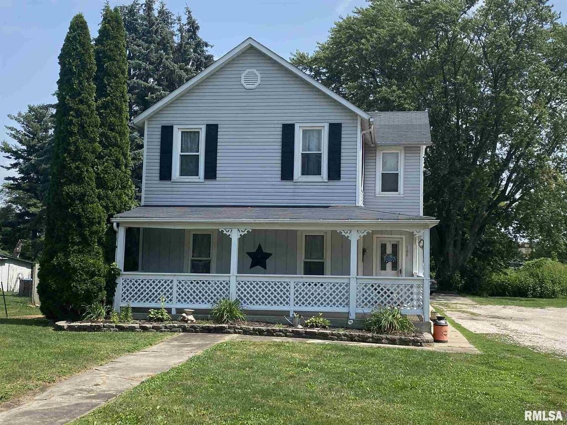108 N Poplar St., Cambridge, IL 61238