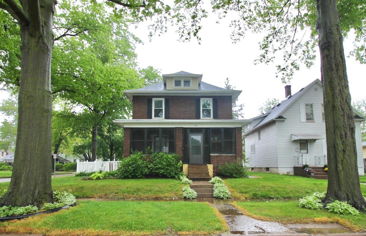 501 21st Ave., Moline, IL 61265