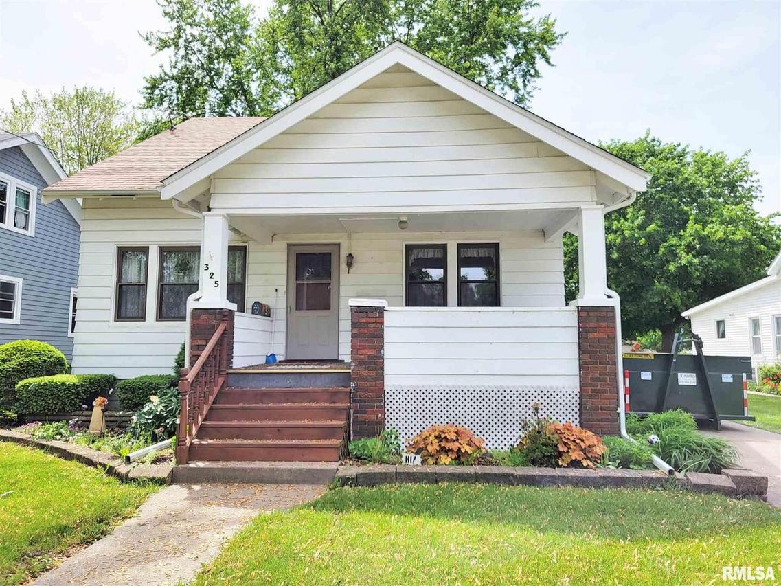 325 S Oakwood Ave., Geneseo, IL 61254