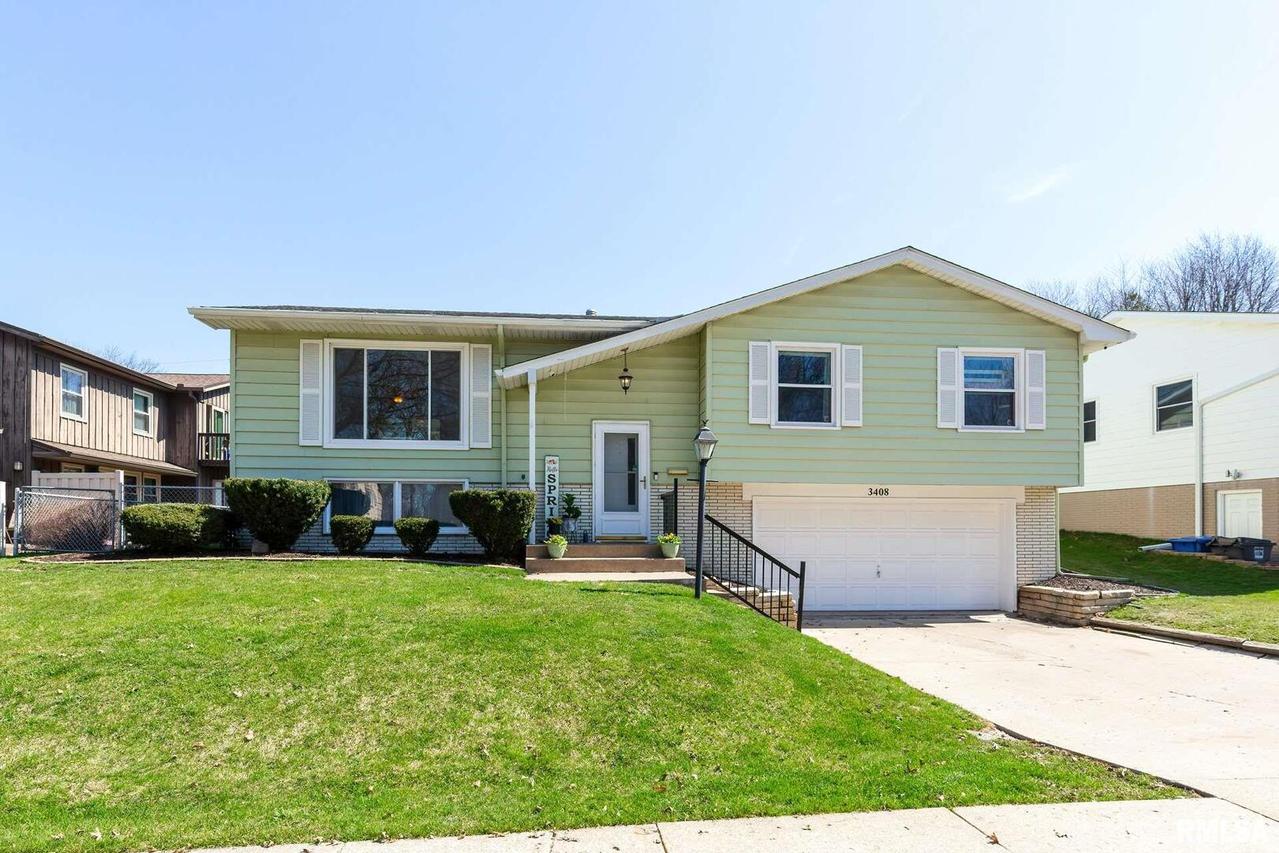 3408 56th Street Pl., Moline, IL 61265