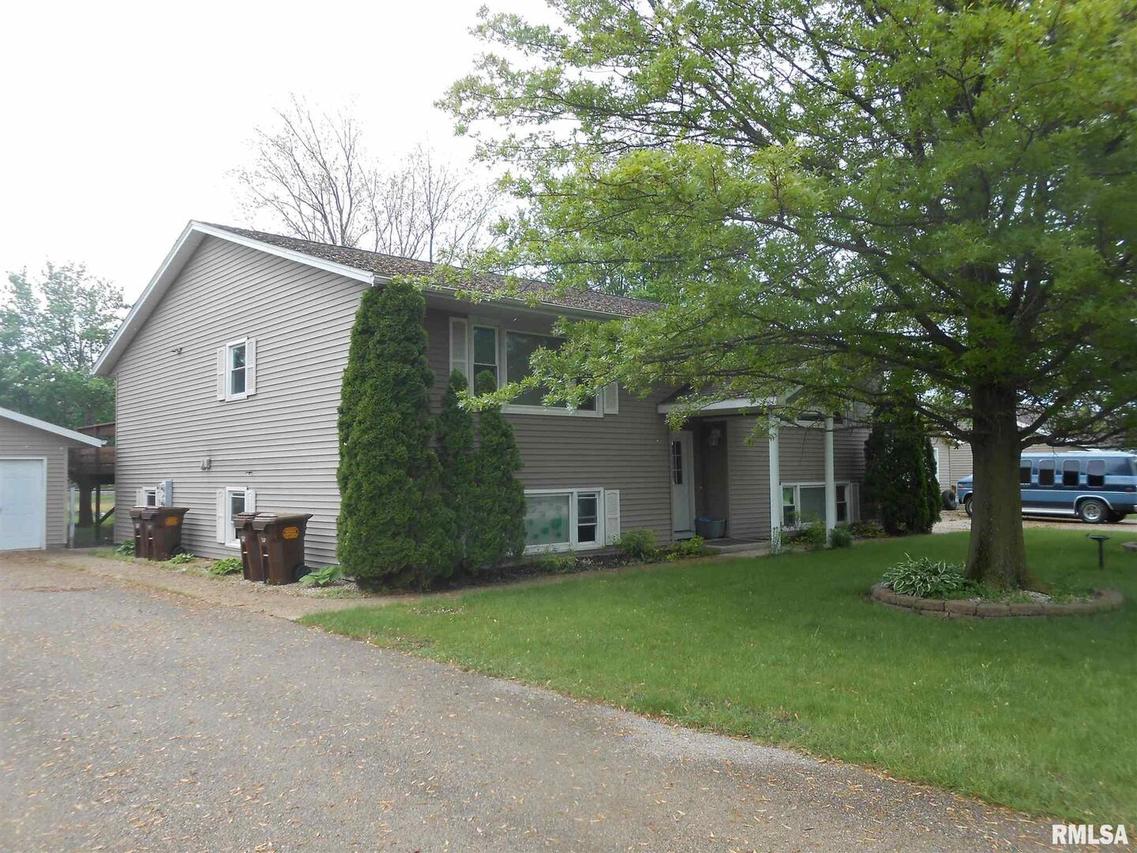 424 12th St., Erie, IL 61250