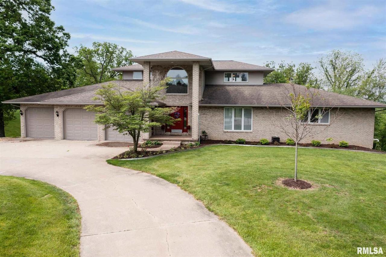 1615 Parkway Dr., Port Byron, IL 61275