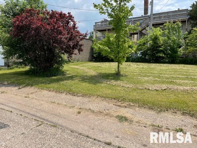 119 13th St., Rock Island, IL 61201