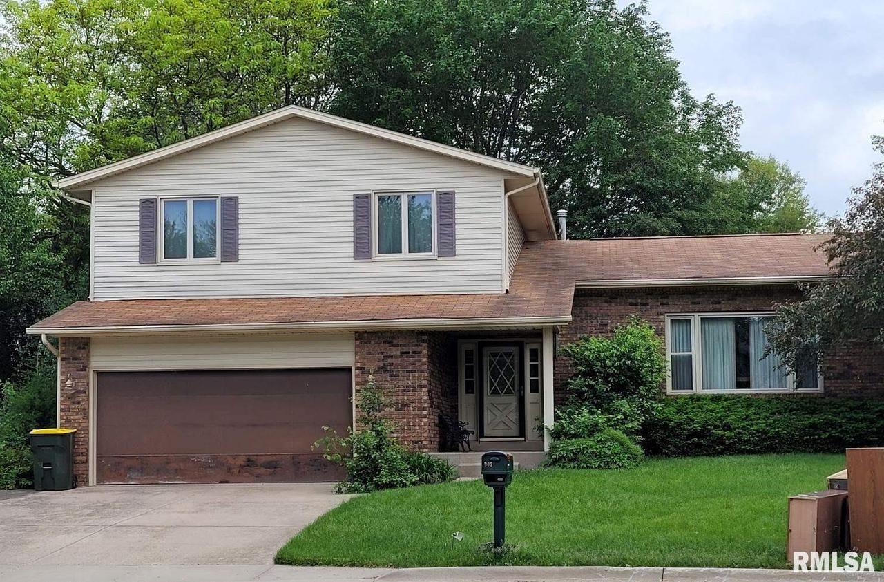 803 Bluebird Ct., Geneseo, IL