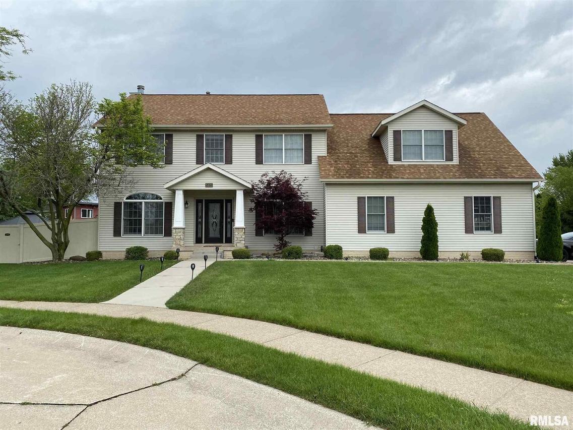 5405 20th Avenue Ct., Moline, IL 61265