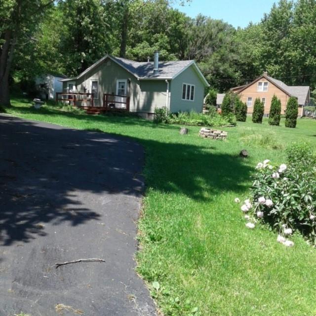 628 Mansur Ave., Carbon Cliff, IL 61239