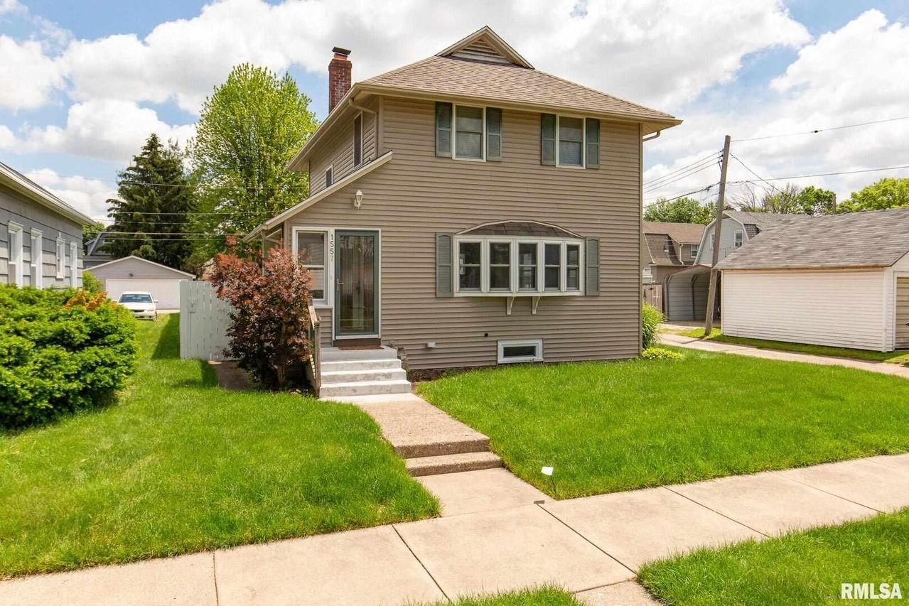 1557 40th St., Rock Island, IL 61201