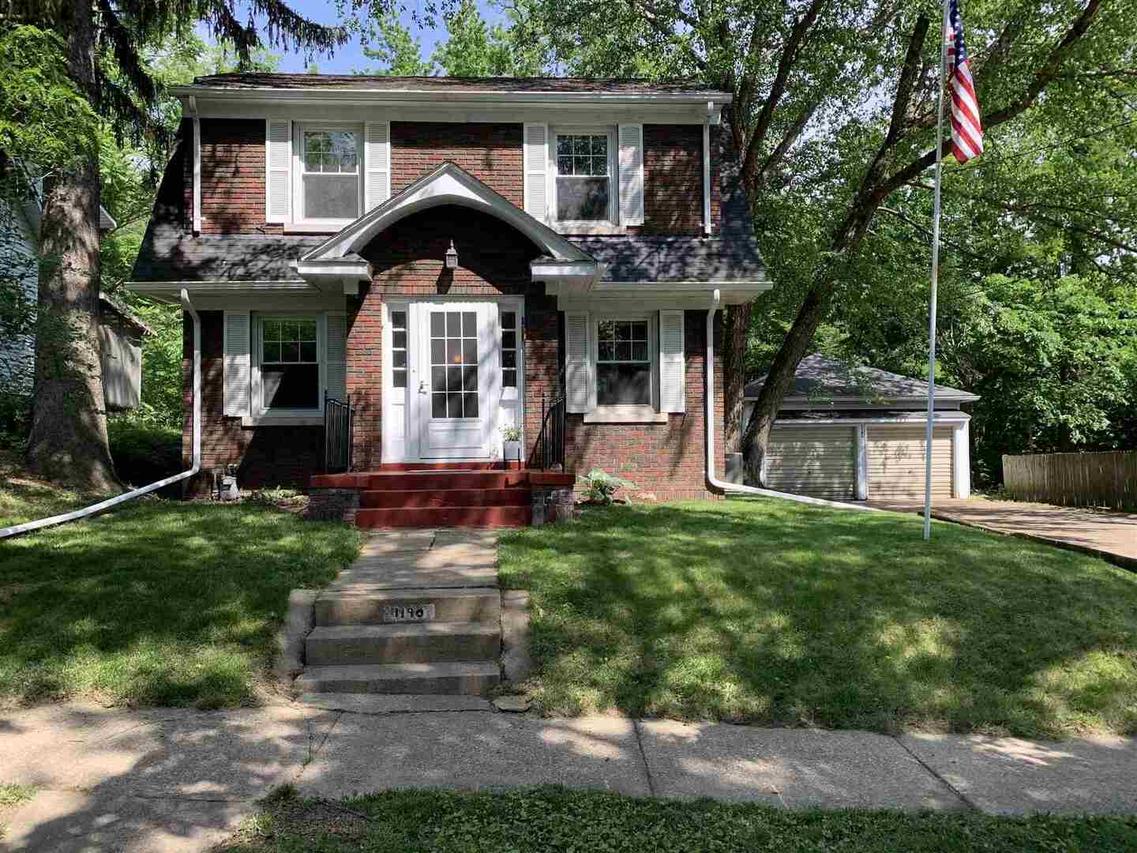 1190 22nd St., Moline, IL 61265