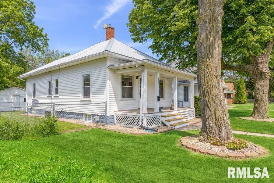 1819 34th St., Moline, IL 61265