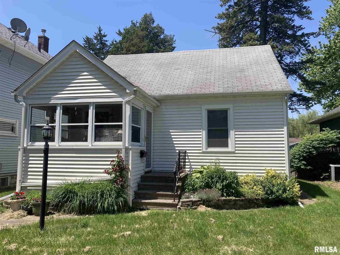 1173 25th St., Moline, IL 61265