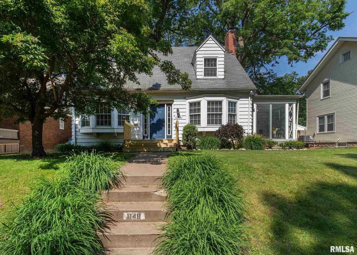 1148 45th St., Rockisland, IL 61201