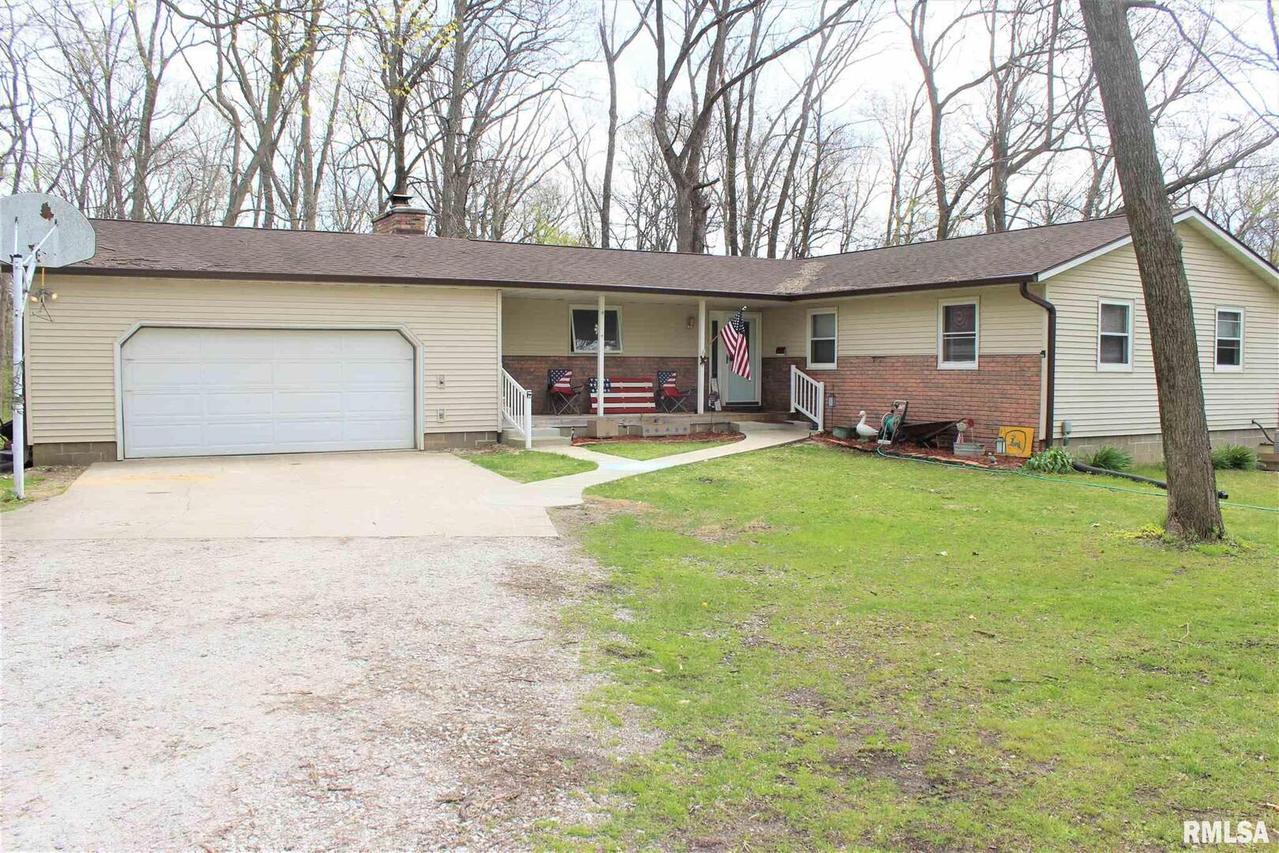 1411 Campbell Dr., Sherrard, IL 61281