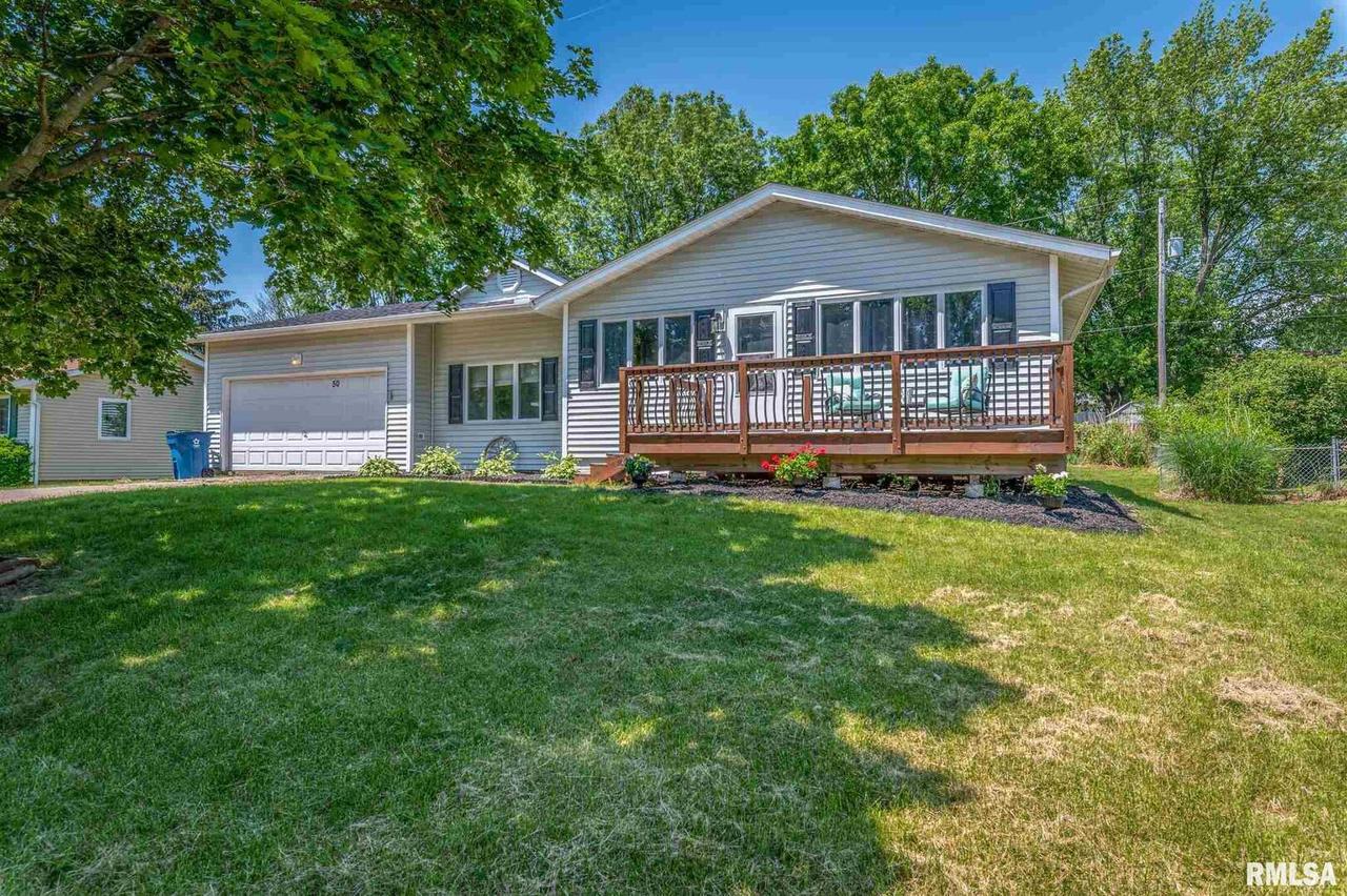 50 Sunny Hill Dr., Orion, IL 61273