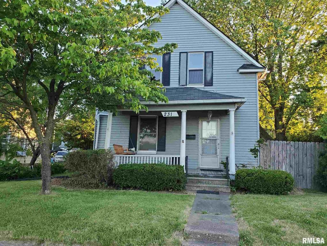 2313 19th St., Moline, IL 61265