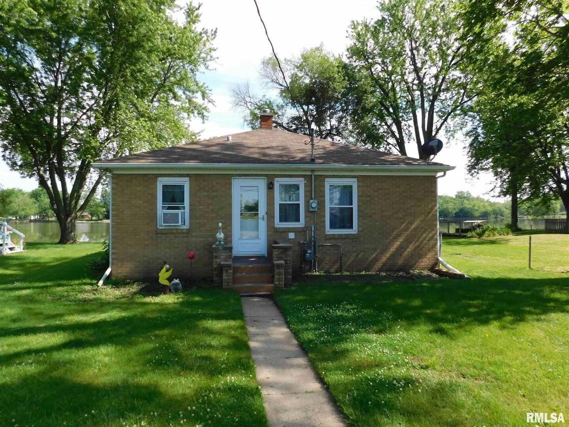 1815 Southshore Dr., Moline, IL 61265