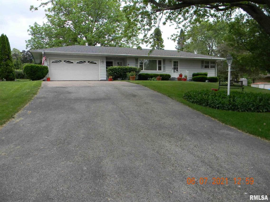 1311 4th St., Orion, IL 61273