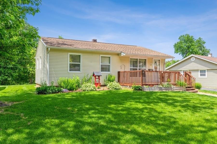 1136 W 6th St., Milan, IL 61264