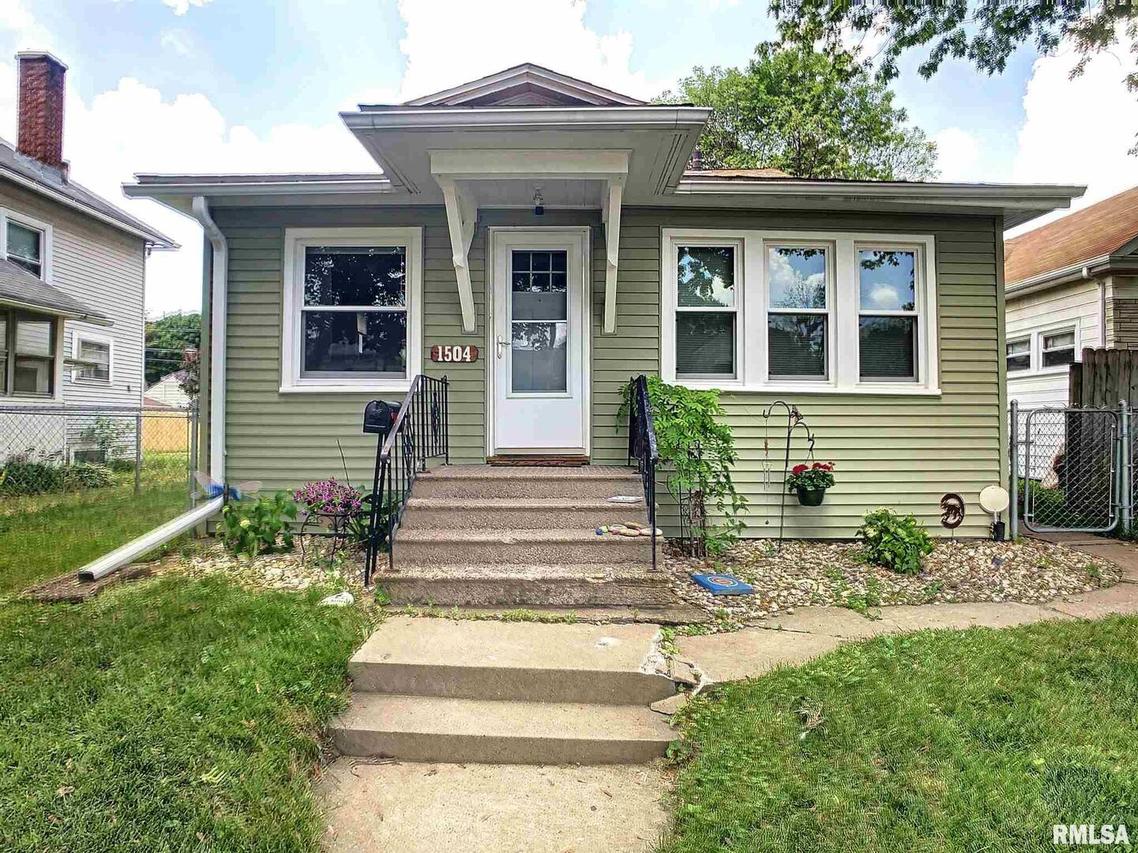 1504 41st St., Rock Island, IL 61201