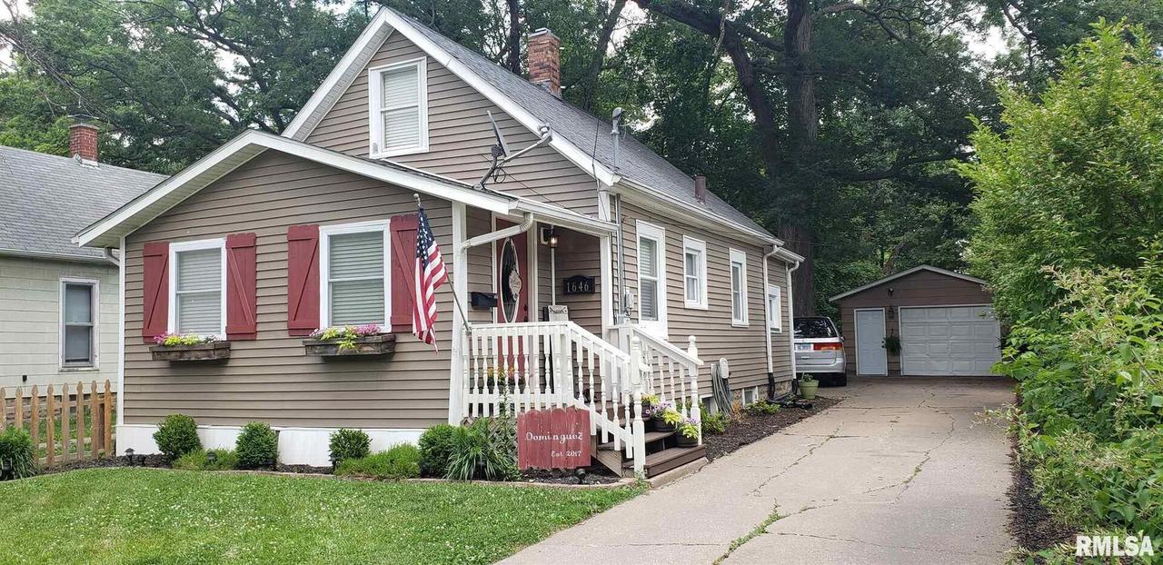 1646 31st St. #A, Moline, IL 61265