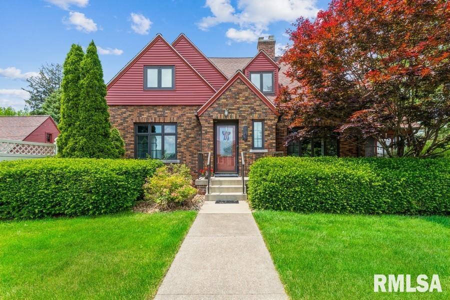 1405 27th St., Moline, IL 61265