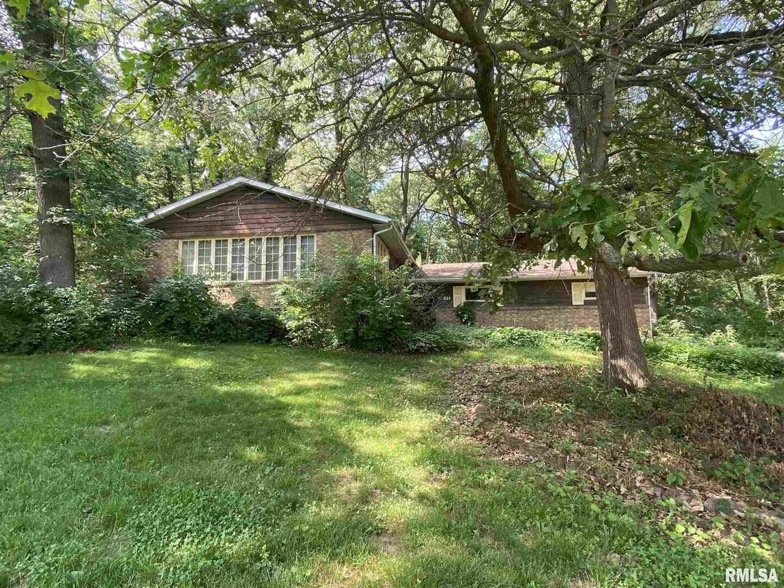 331 Valley Dr., Geneseo, IL 61254