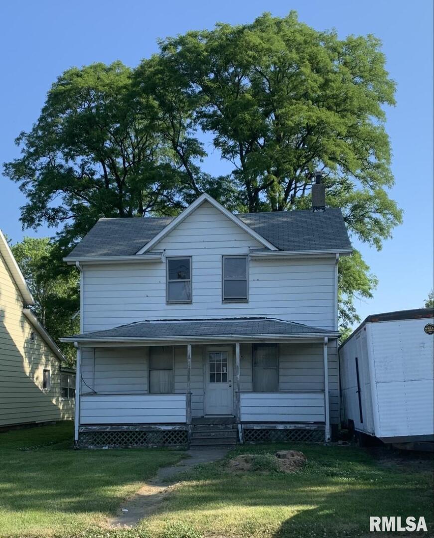 824 E 3rd St., Kewanee, IL 61443