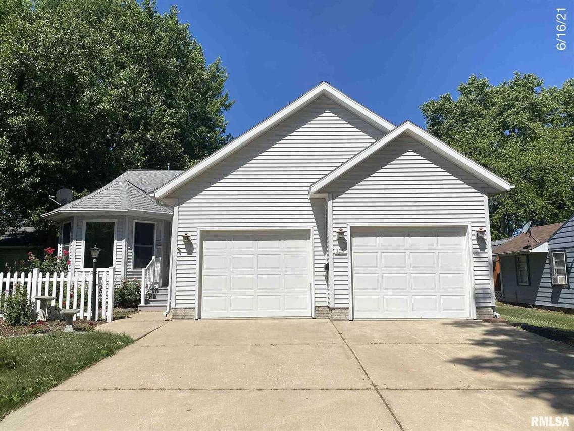 309 N Holmes St., Cambridge, IL 61238