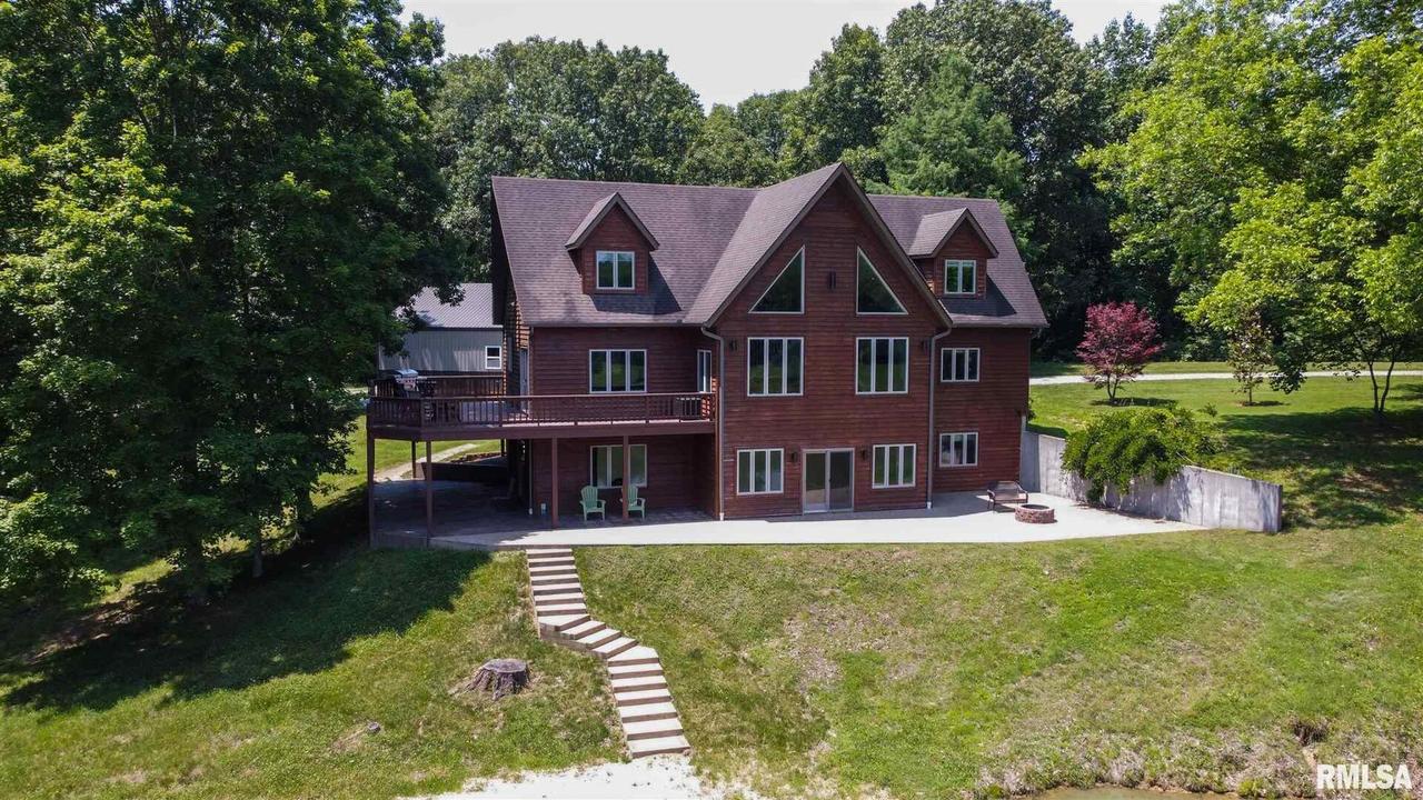 846 Barone Rd., Murphysboro, IL 62966