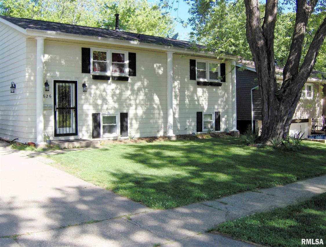 626 14th St., Silvis, IL 61282