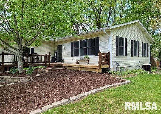 1503 45th St., Moline, IL 61265