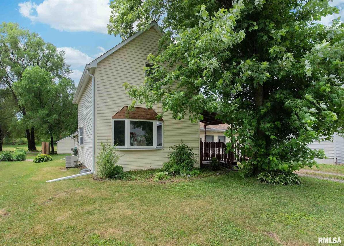 311 Exchange St., Colona, IL 61241