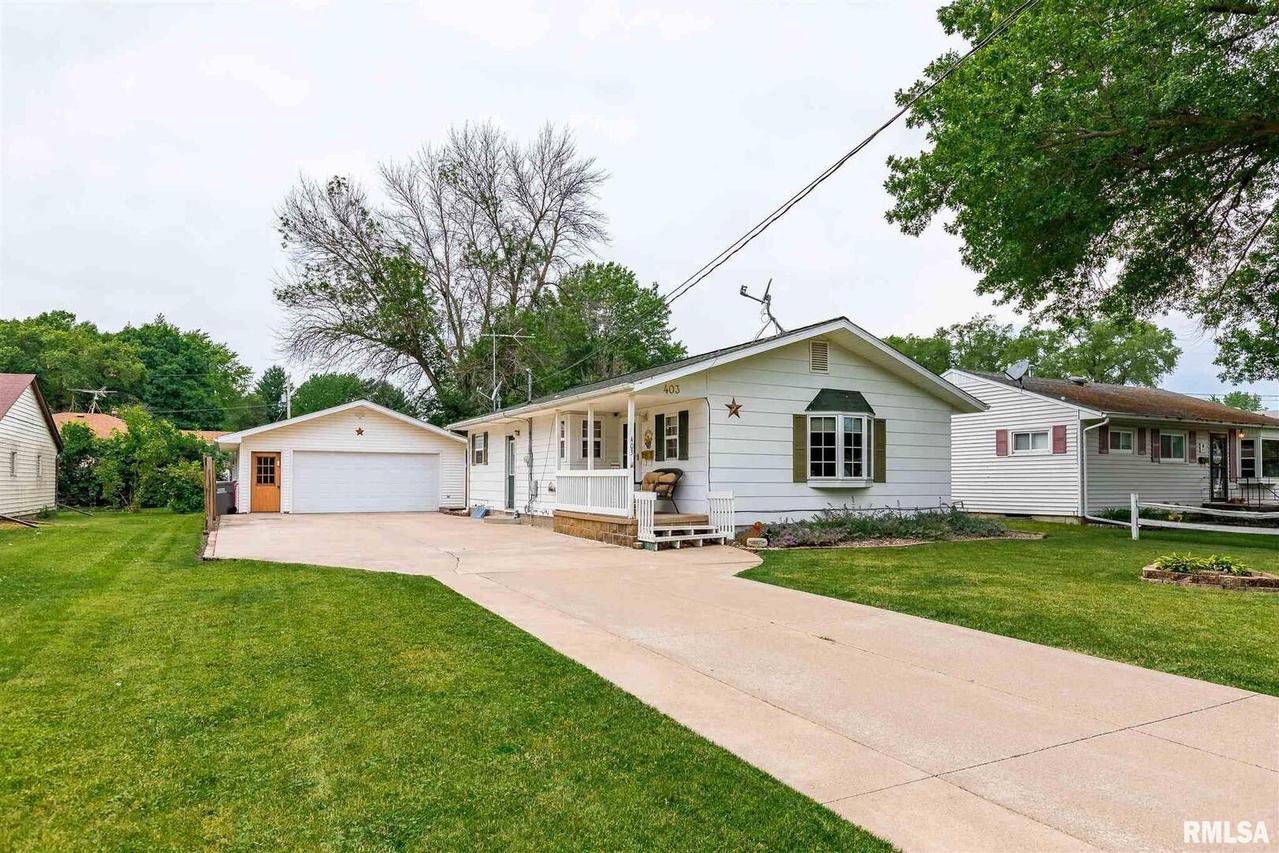 403 NE 6th Ave., Aledo, IL 61231