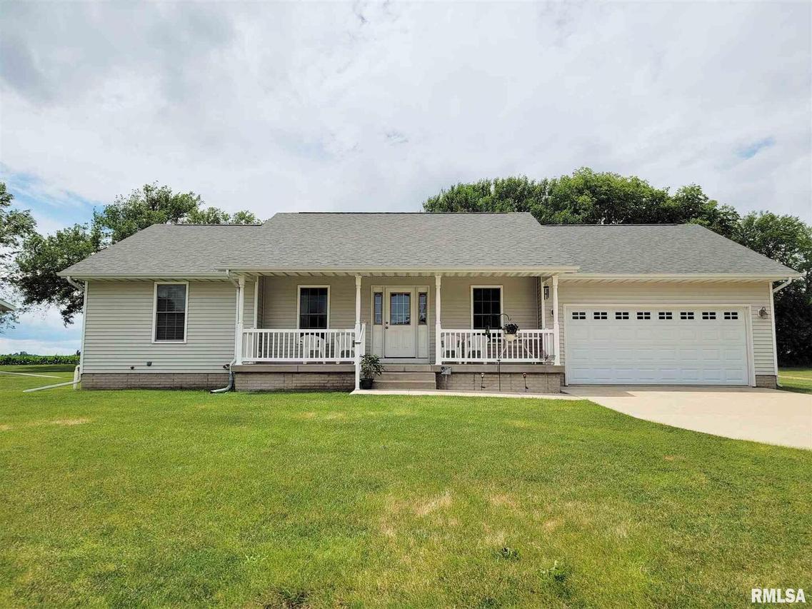 505 Hamilton St., Atkinson, IL 61235