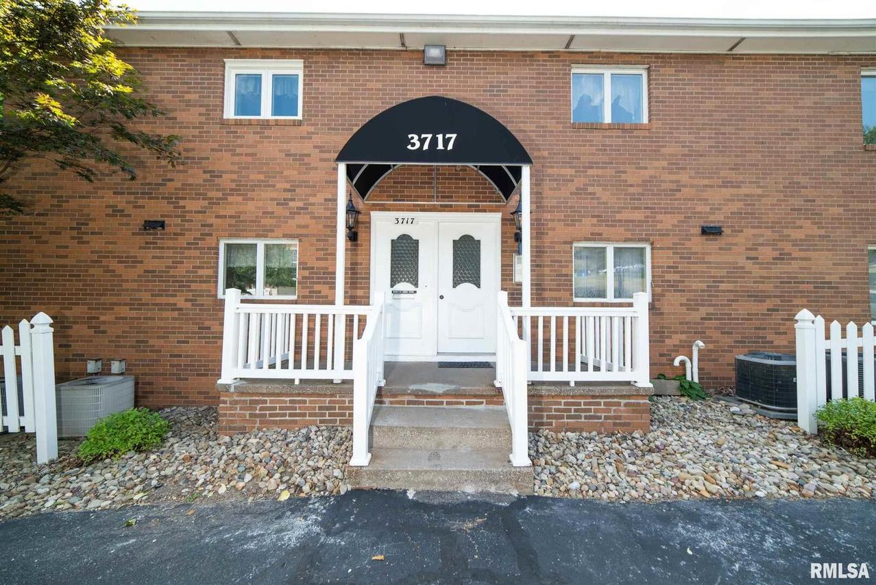 3717 35th St. #4, Moline, IL 61265