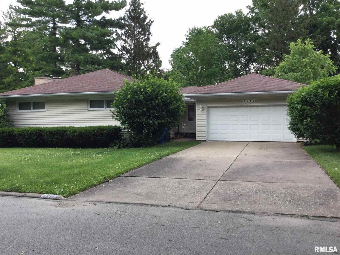 1912 44th St., Moline, IL 61265