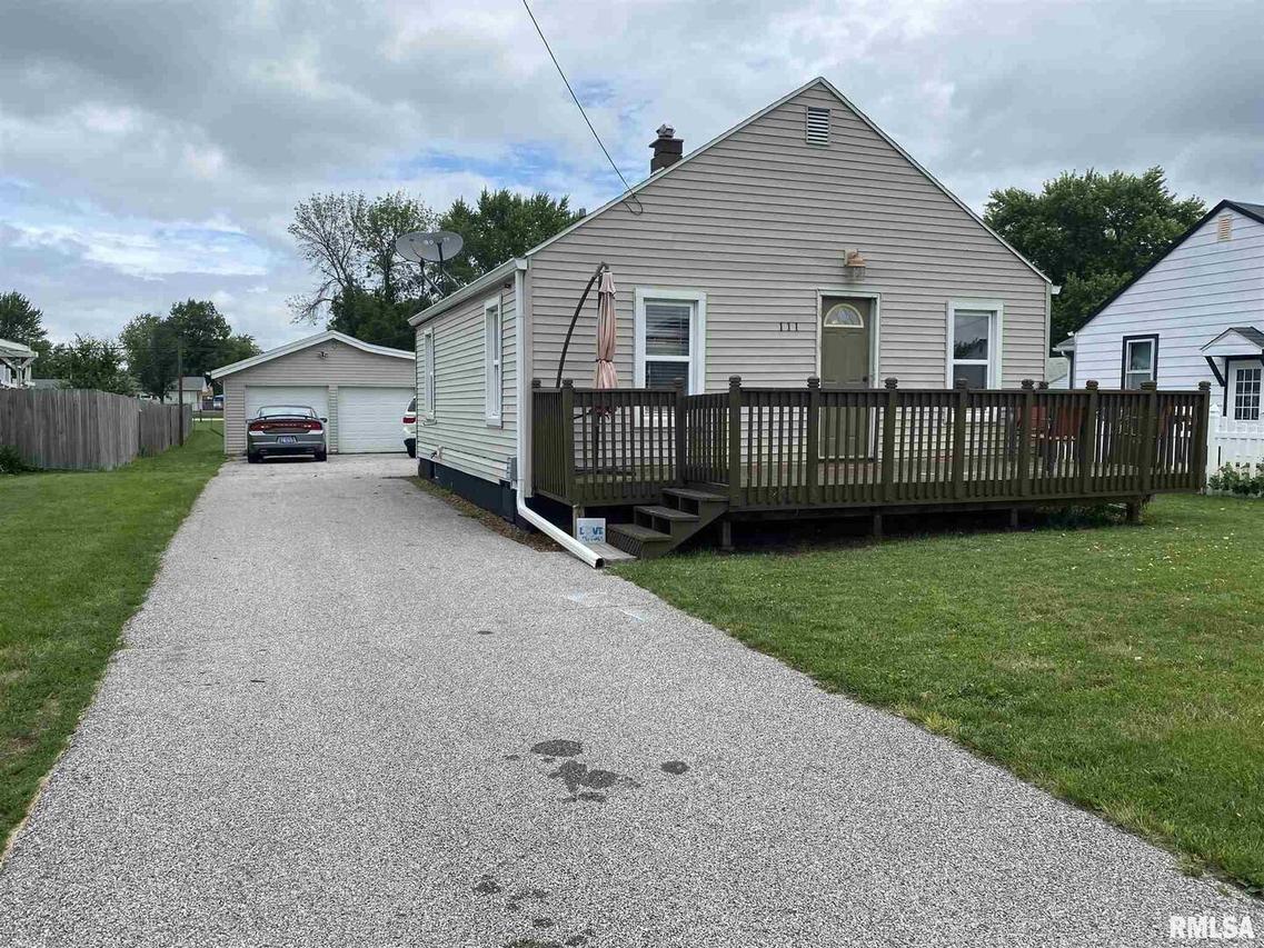 111 4th Ave., Colona, IL 61241