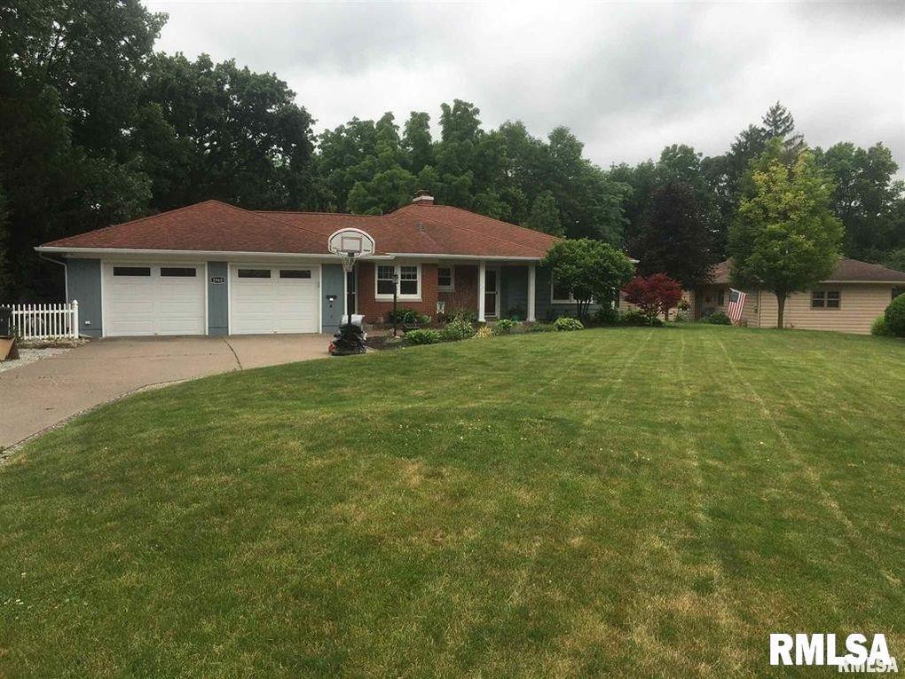 2940 River Heights Rd., Rock Island, IL 61201