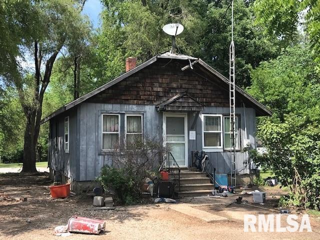 307 7th Ave., Silvis, IL 61282