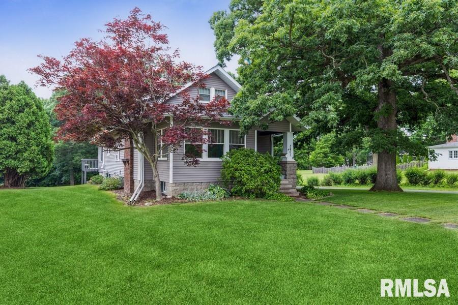 3401 14th St., Moline, IL 61265