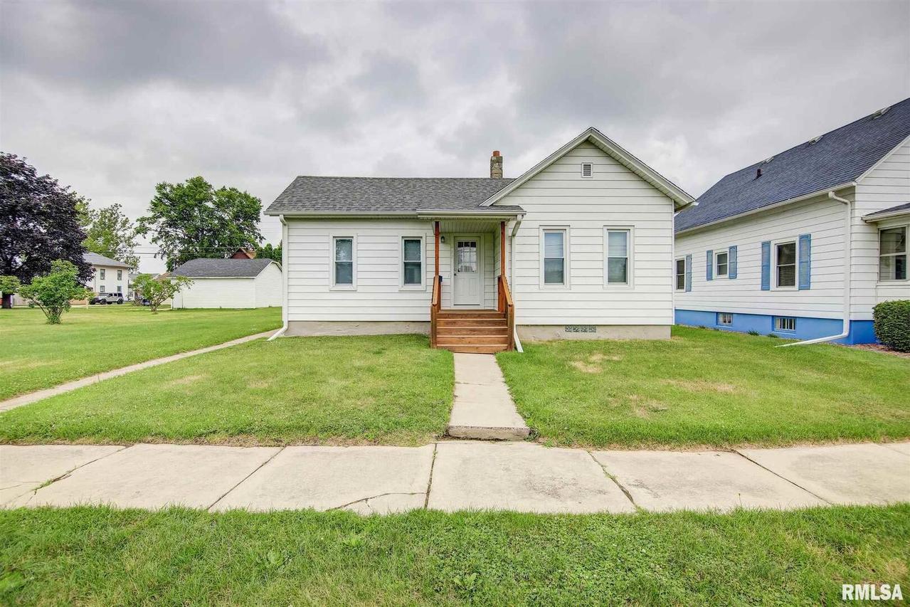 711 16th Ave., Fulton, IL 61252