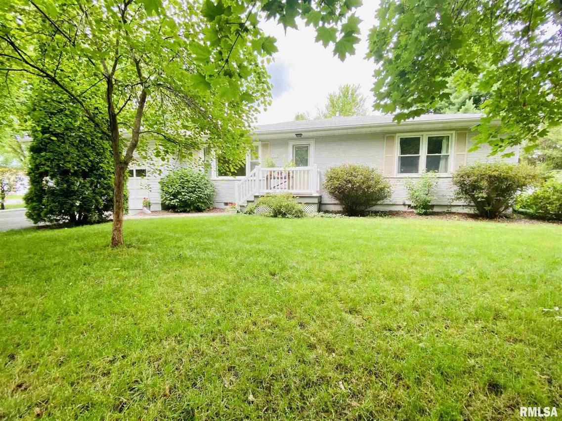 405 SW 12th St., Aledo, IL 61231