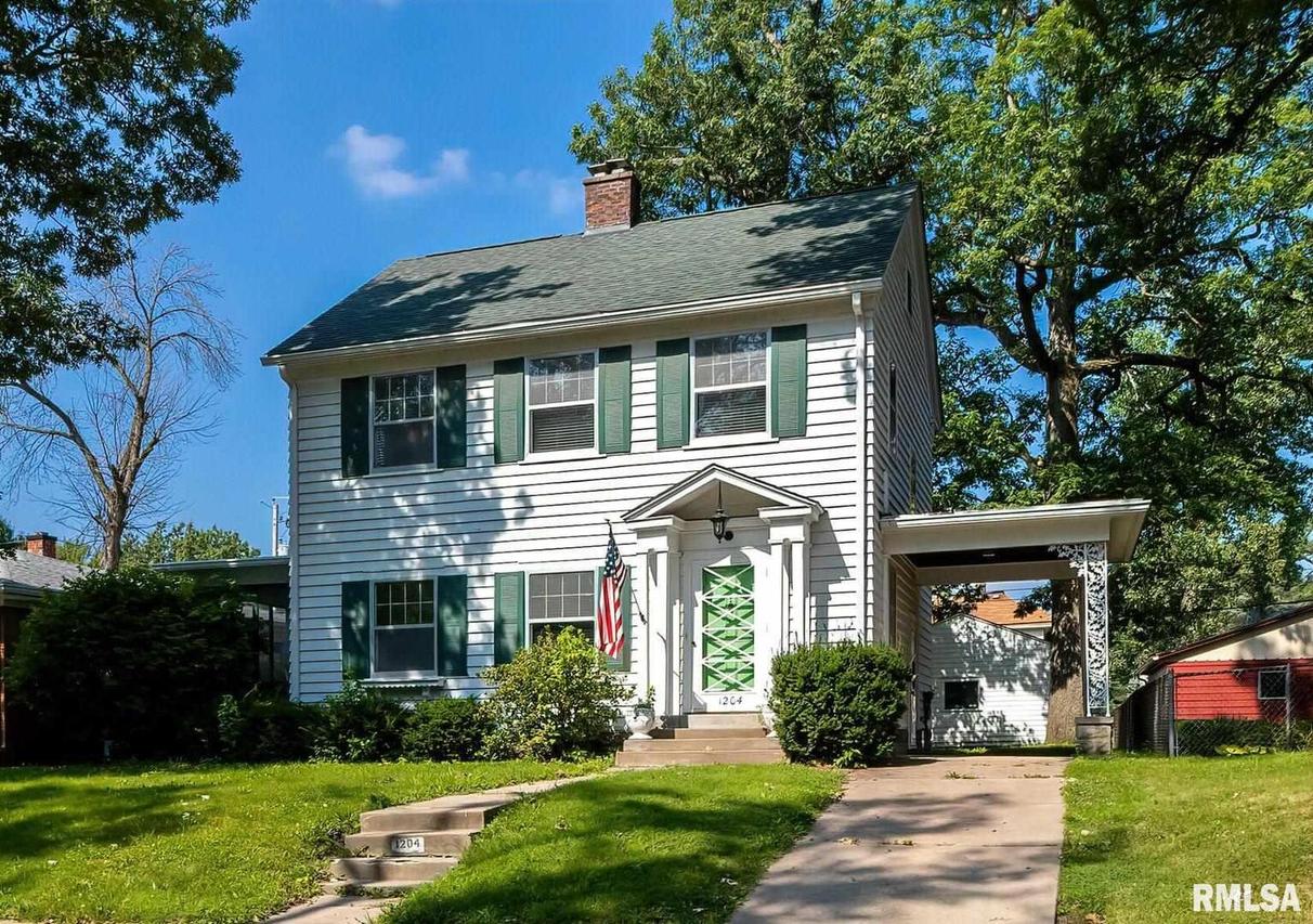 1204 45th St., Rock Island, IL 61201