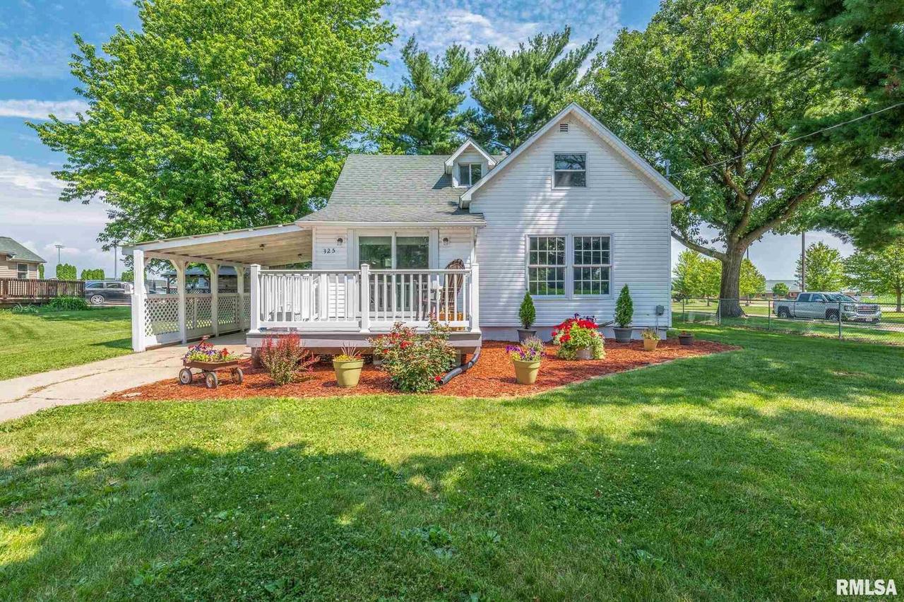 325 E Ogden Ave., Geneseo, IL 61254