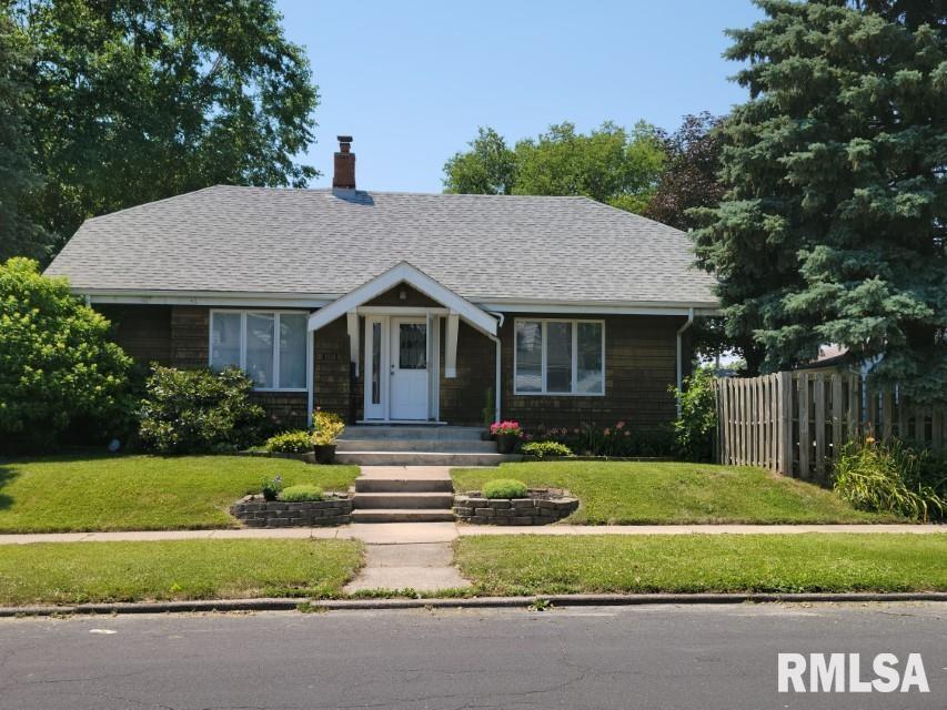 1818 27th St., Rock Island, IL 61201