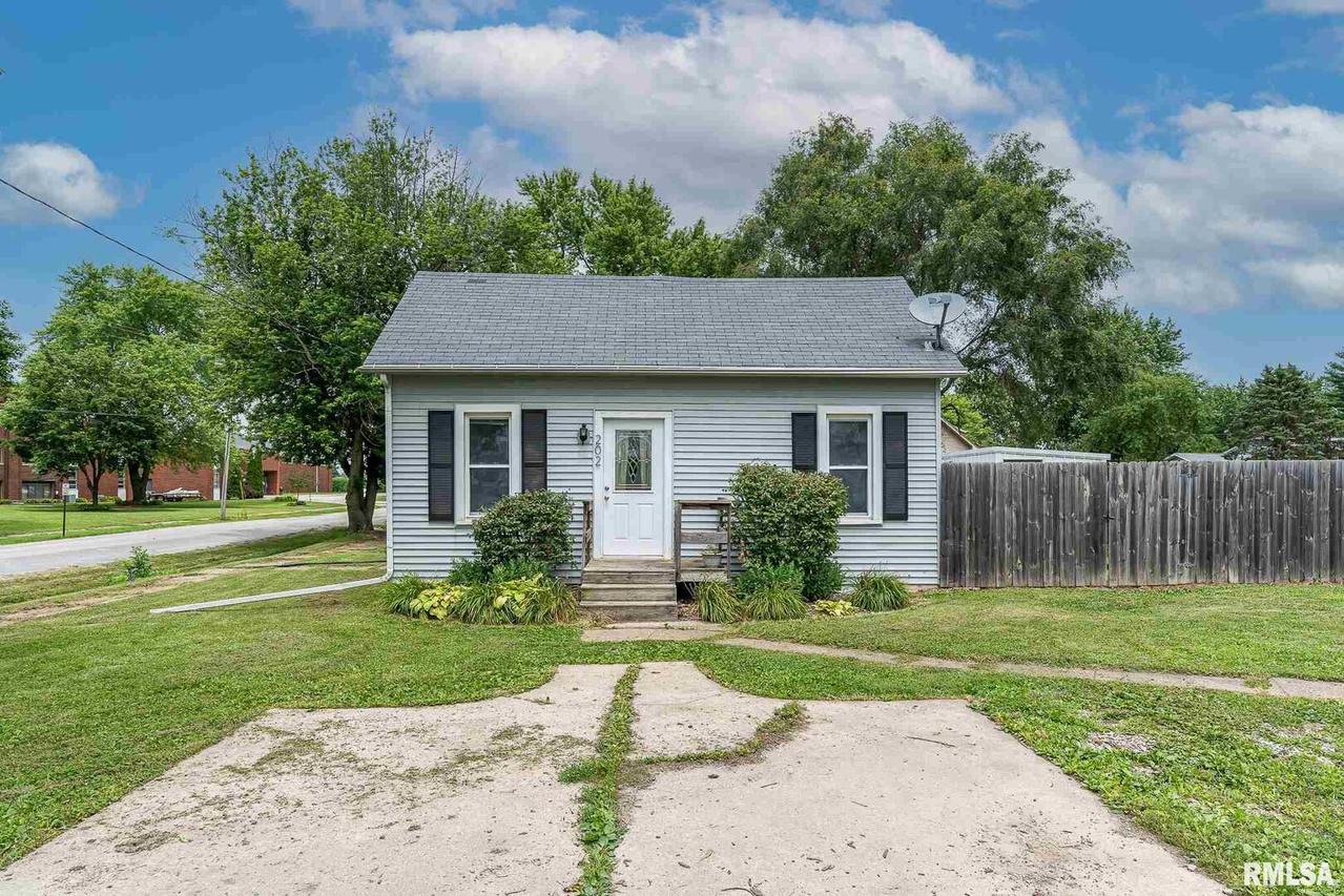202 N Washington St., Joy, IL 61260