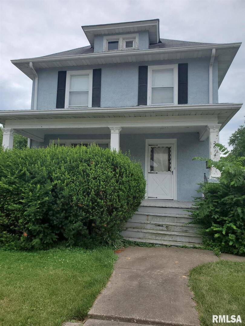 2614 17th Ave., Moline, IL 61265